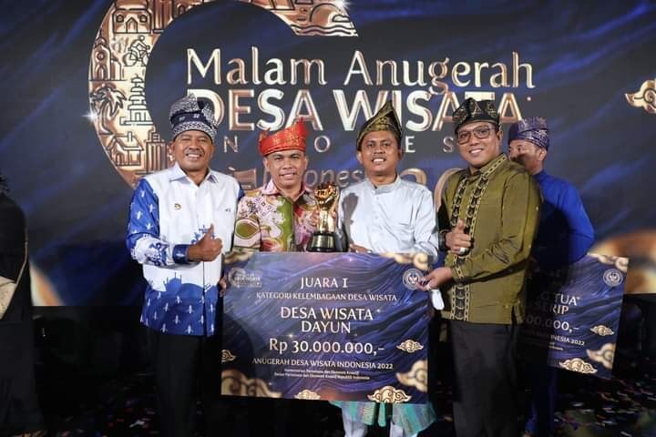 Objek Wisata Embung Terpadu Wakili Riau, Hantarkan Kampung Dayun Jadi Desa Wisata Terbaik Nasional Kategori Kelembagaan